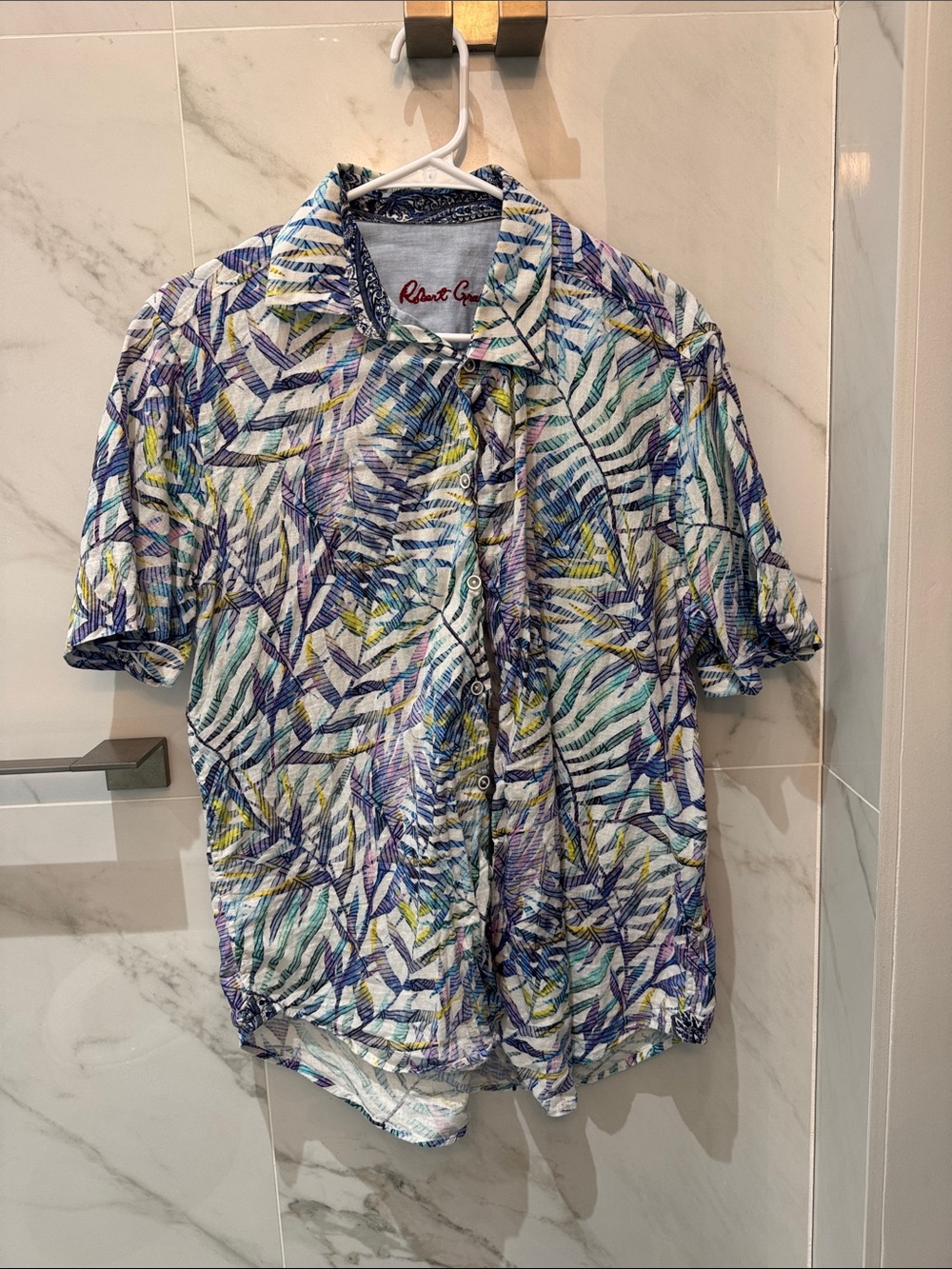 Robert Graham Tropical Leaf Button-Up Shirt in Multicolor
